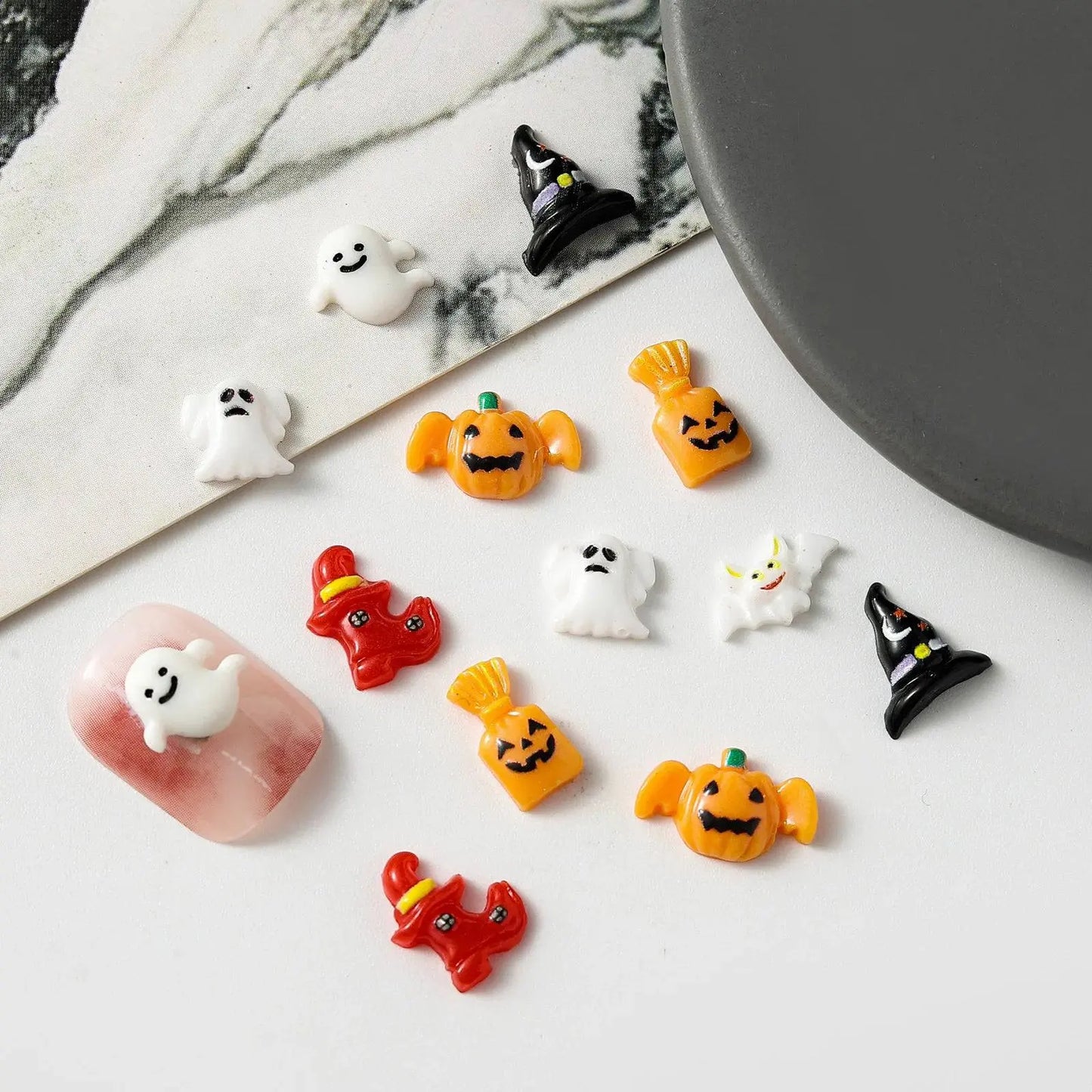 20pcs Kawaii Halloween Nail Accessories - Life and Lines