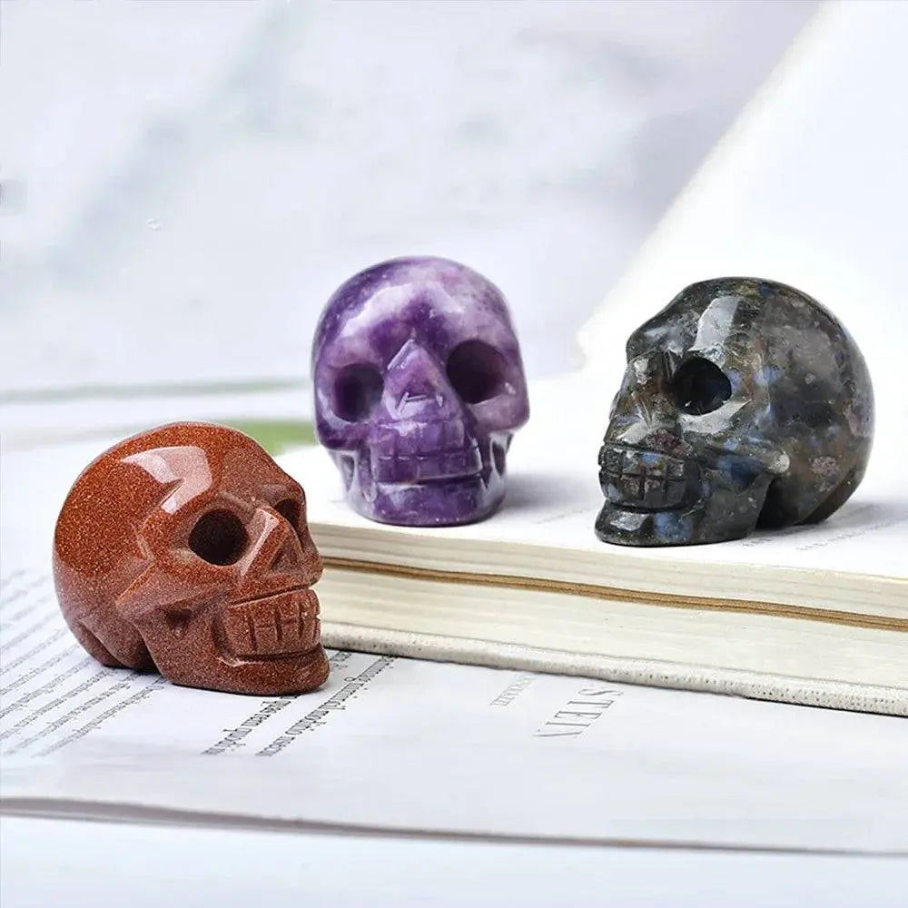 Natural Crystal 1-inch Skull Carving Halloween Gift Precious Jewelry Creative Crafts Home Decoration Desktop Ornament - Life and Lines