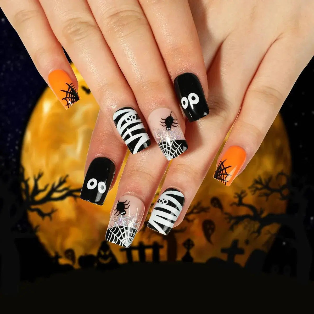 24Pcs Halloween Fake Nails Art Set - Life and Lines