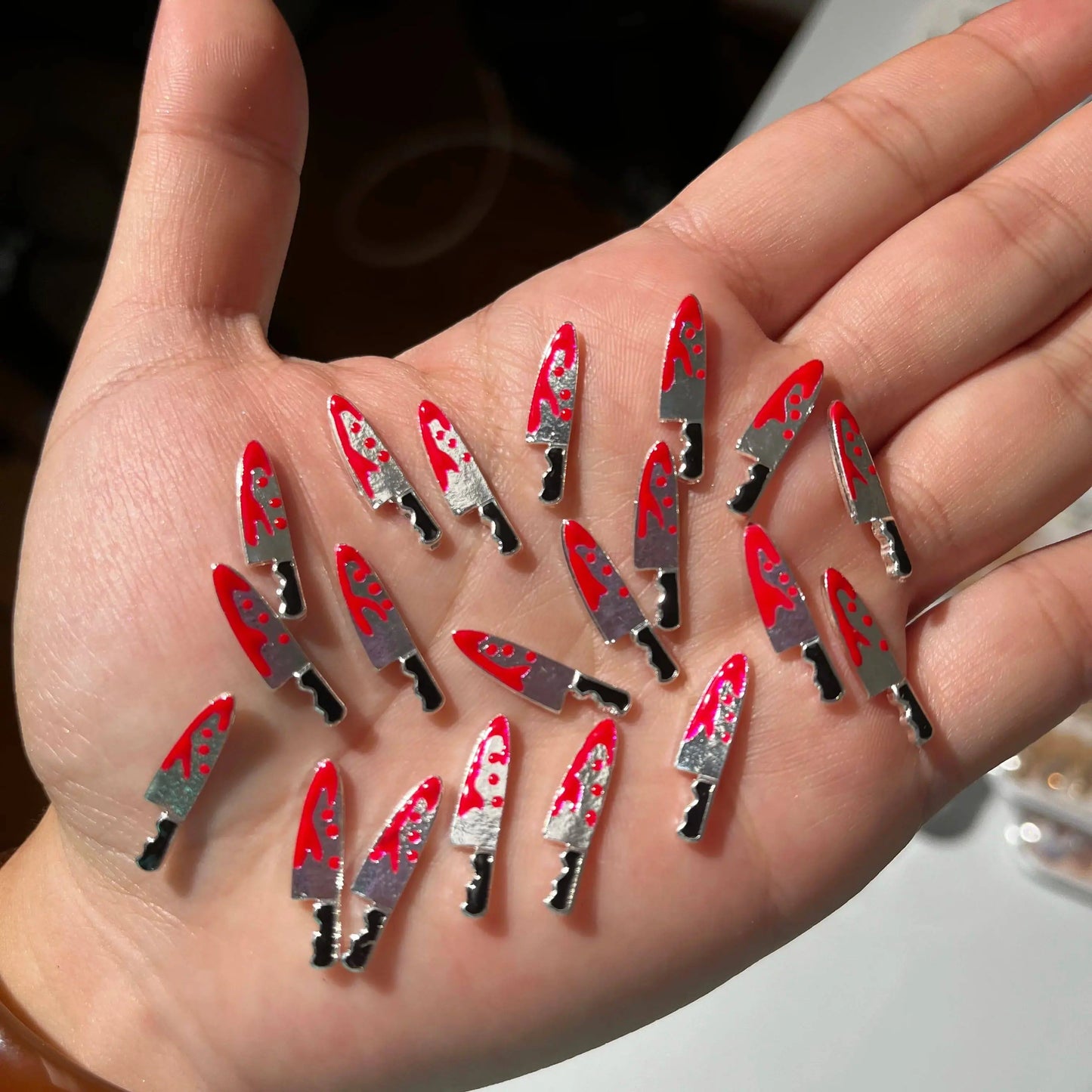 10Pcs Halloween Fake Weapon with Blood Nail - Life and Lines