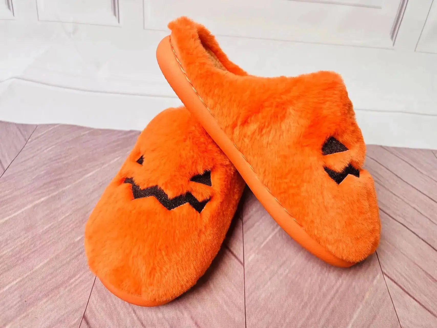 Halloween New Home Cute Cartoon Cotton Slippers for Men and Women Couples Warm Cotton Slippers Pumpkin Plush - Life and Lines