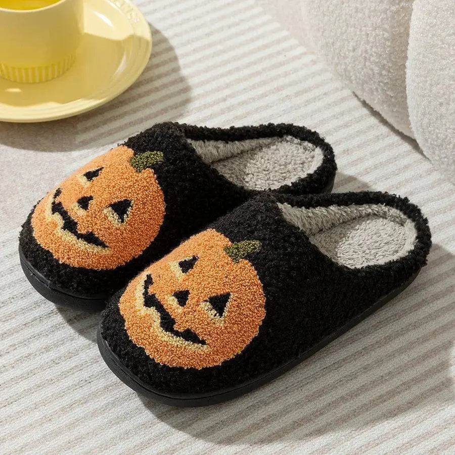 Smile Pumpkin Halloween Women's Slippers Winter Indoor Cartoon Comfort Home Bedroom Soft Causal Flat Plush Shoes for Gift - Life and Lines